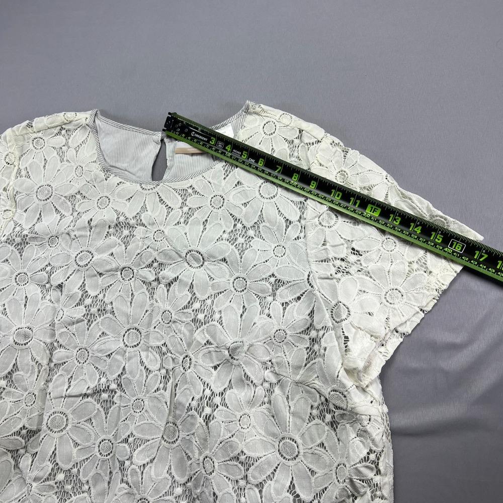 Alfred Dunner Blouse Top Womens 24W White Floral Lace Daisy Crochet Round Neck - Picture 10 of 10